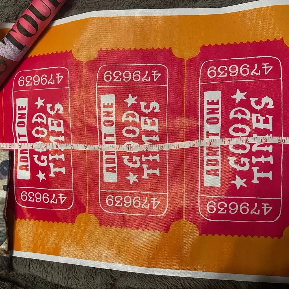 Taylor Swift lot, posters and pillow cover